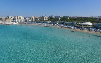 Giovanni Apartment In Gallipoli, Ac, Seaside: Blau, Wasservorräte, Wasser, Gewässer, Horizont, Meer, Wasserweg, Küsten Und Ozeanische Forms, Strand