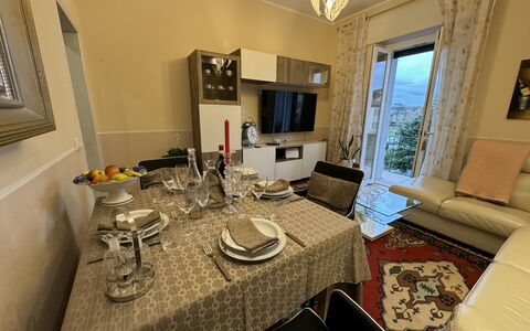 Sto Bene Qua: Interior Design, Flooring, Möbel, Fussboden, Zimmer, Decke, Stuhl, Wohnung, Küche & Esszimmer Tisch, Esszimmer
