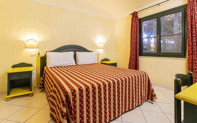 Unterkunft:&nbsp;Golden Apartment, Ac, Wifi