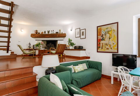 Casa Iume: Interior Design, Möbel, Flooring, Fussboden, Holz, Zimmer, Couch, Decke, Wohnzimmer, Tabelle