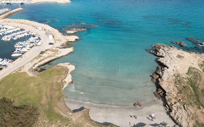 Rifugio Al Mare, Ac, Wifi, San Foca: Blau, Wasser, Wasservorräte, Gewässer, Küste, Küsten Und Ozeanische Forms, Strand, Ufer, Meer, \Fels