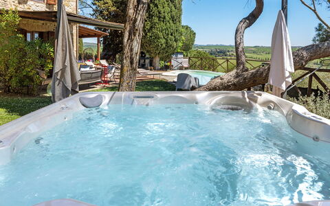 Capanna al Lago, Chianti Heritage in Vineyards: Schwimmbad, Resort, Möbel, Gartenmöbel, Freizeit, Eco Hotel, Schatten, Thermae, Regenschirm, Hotel