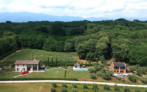 Villa Montello Pool, Jacuzzi, Ac, Wifi, Treviso: Natürliche Landschaft, Ländliches Gebiet, Landschaft, Plantage, Grundstueck, Einfach, Bergstation, Feld, Hütte, Vogelperspektive