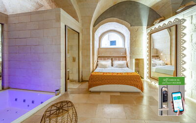 Unterkunft:&nbsp;Maiorca Deluxe Room with Bath Tub - Borgo Bianco