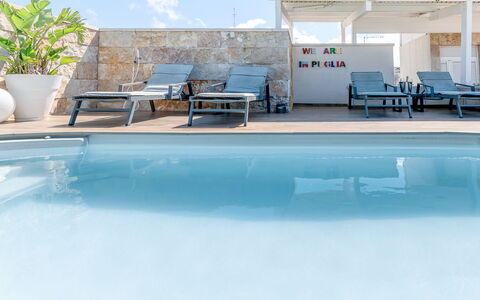 Santo Stefano Raro Rooms Collection: Schwimmbad, Resort, Gartenmöbel, Hotel, Stuhl, Schatten, Regenschirm, Sonnenliege, Eco Hotel, Ferienort