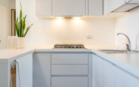Santo Stefano Raro Rooms Collection: Küche, Countertop, Küchengerät, Interior Design, Cabinetry, Major Appliance, Herd, Flooring, Haushaltsgerät, Decke