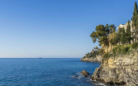 Central Cozy Nest With Parking, Bogliasco: Blau, Gewässer, Meer, Küste, Küsten Und Ozeanische Forms, Ozean, See, Ufer, Vorgebirge, Landspitze
