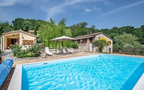 Casa Alloro, Ac, Wifi, Narni: Schwimmbad, Resort, Eco Hotel, Gartenmöbel, Water Feature, Hinterhof, Ferienort, Thermae