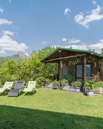 Casa al Pianaccio: Bergforms, Berg, Hügel, Gebirge, Ländliches Gebiet, Bergstation, Hütte, Garten, Senke