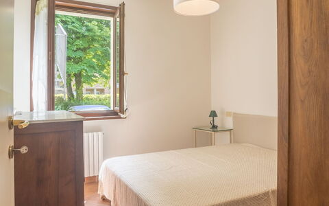 Casa Carla: Interior Design, Wand, Schlafzimmer, Holz, Flooring, Bett, Fussboden, Decke, Zimmer, Bettdecke