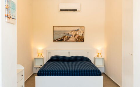 Sanremo 717: Möbel, Interior Design, Bett, Schlafzimmer, Bettdecke, Fussboden, Bedding, Holz, Flooring, Zimmer