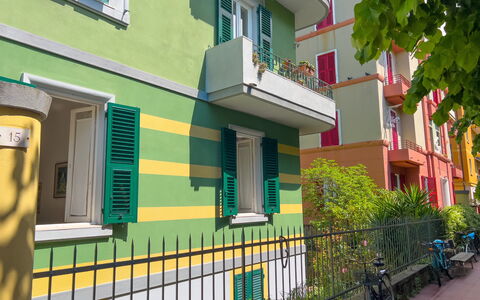 Corso Roma 15 Vacanze - Levanto: Zuhause, Wohnung, Balkon, Farbe, Zimmerpflanze