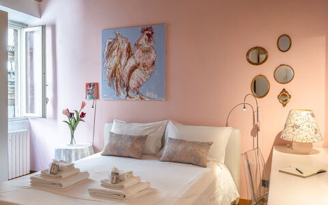 Dafne Suite: Interior Design, Möbel, Wand, Schlafzimmer, Bett, Zimmer, Rosa, Bedding, Zuhause, Bettdecke