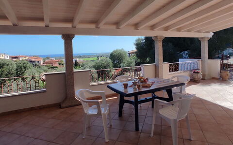 La Casetta Di Greise: Möbel, Veranda, Stuhl, Schatten, Gartenmöbel, Säule, Outdoor Struktur, Balkon, Küche & Esszimmer Tisch, Holzbeize