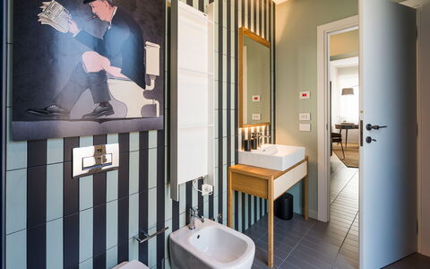 Il Monumento: Interior Design, Flooring, Armatur, Fussboden, Installation, Zapfhahn, Wohnung, Sinken, Bad Sink, Badezimmer