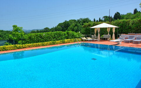Villa Adriana: Schwimmbad, Wasser, Resort, Eco Hotel, Freizeit, Schatten, Hazienda, Gartenmöbel, Ferienort, Water Feature