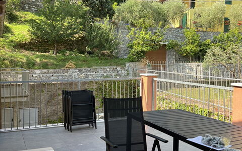 Anne-britt Home: Möbel, Stuhl, Gartenmöbel, Tabelle, Tisch Im Freien, Schatten, Küche & Esszimmer Tisch, Hinterhof, Balkon, Garten