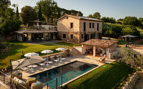 Casale Isidoro: Zuhause, Estate, Hütte, Villa, Schwimmbad, Bauernhaus, Villa, Hinterhof, Landscaping, Hazienda
