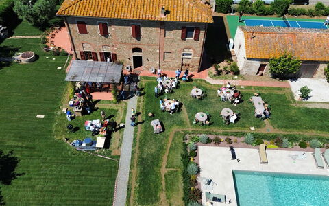 Villa Leone Reale - with a Private Pickleball Cour: Estate, Rasen, Schwimmbad, Garten, Hazienda, Villa