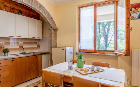 La Pineta Holiday Homes: Interior Design, Holz, Möbel, Flooring, Decke, Fussboden, Zimmer, Zuhause, Wohnung, Küche