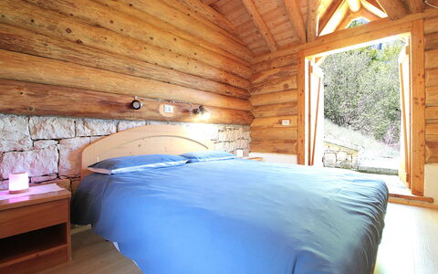 Baita Costa Di Gial: Holz, Schlafzimmer, Bett, Bettdecke, Bedding, Zuhause, Linens, Zimmer, Hütte, Hartholz