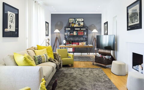 Penthouse: Möbel, Interior Design, Couch, Flooring, Fussboden, Wand, Wohnzimmer, Zimmer, Zuhause, Wohnung