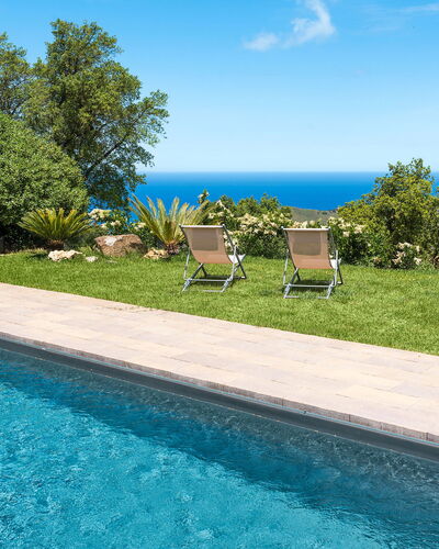 Casaita: Blau, Wasser, Schwimmbad, Freizeit, Schatten, Tropen, Resort, Garten, Landscaping, Eco Hotel