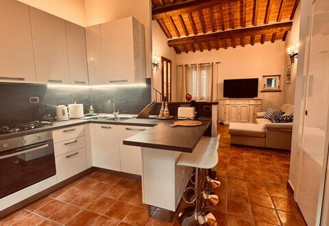 Casa Castelli: Möbel, Interior Design, Flooring, Countertop, Holz, Küche, Fussboden, Decke, Cabinetry, Küchengerät