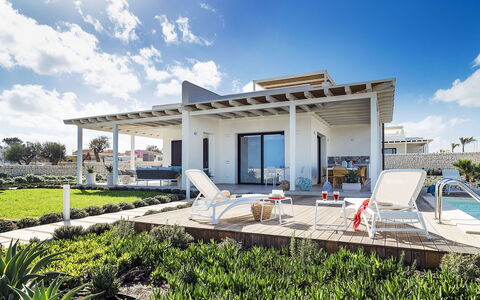 Timo: Zuhause, Grundstueck, Estate, Schatten, Resort, Outdoor Struktur, Garten, Villa, Landscaping, Garten
