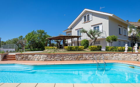 Enda: Blau, Schwimmbad, Wohngebiet, Resort, Estate, Garten, Eco Hotel, Landscaping, Schatten