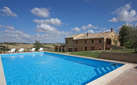 Villa la Dolcevita: Estate, Villa, Schwimmbad
