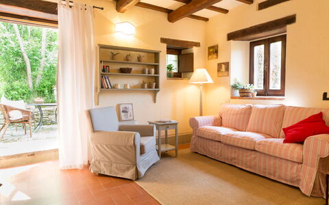 Torre Fantini: Möbel, Interior Design, Wand, Flooring, Holz, Couch, Zimmer, Fussboden, Decke, Wohnzimmer