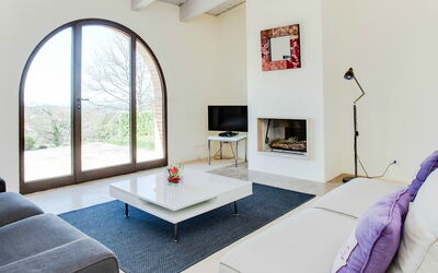 Villino Rosmarino: Möbel, Interior Design, Flooring, Wand, Fussboden, Couch, Holz, Wohnzimmer, Zuhause, Zimmer
