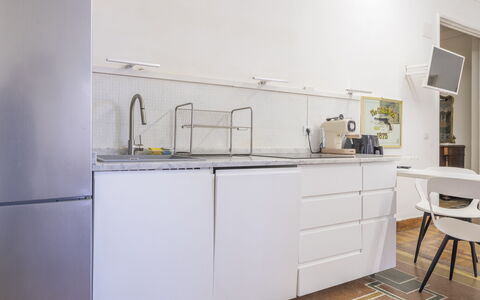 La Casa di Bruno, Terrace, in the Heart of Genova: Küchengerät, Küche, Flooring, Interior Design, Major Appliance, Möbel, Countertop, Holz, Cabinetry, Fussboden