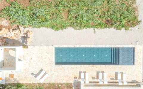 Terracorte Villa: Verbundwerkstoff, Beton, Natürliches Material, Schwimmbad, Walkway, Planke