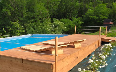 Villa Dolce Bosco with Pool, Valdobbiadene: Holz, Hartholz, Planke, Holzbeize, Deck, Schwimmbad, Holzboden, Sperrholz, Holz