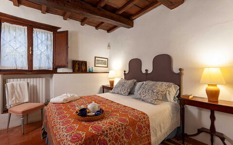 Artemisia: Wand, Möbel, Schlafzimmer, Bett, Bettdecke, Linens, Flooring, Interior Design, Bedding, Bettrahmen