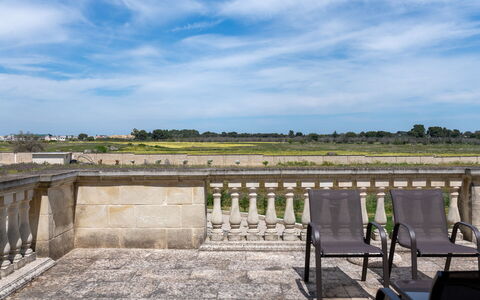 Masseria Ficalindia: Himmel, Baluster, Meteorologisches Phänomen, Balkon