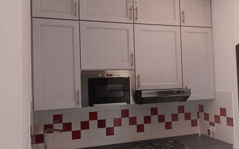 Rocciarossa: Küche, Küchengerät, Major Appliance, Cabinetry, Countertop, Interior Design, Spüle, Herd, Herd, Haushaltsgerät