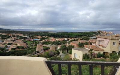 312: Himmel, Blau, Daytime, Wohngebiet, Dach, Horizont, Zuhause, Nachbarschaft, Haus, Landschaft