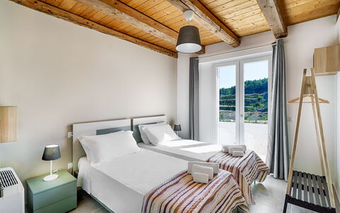 Villa Belvedere: Möbel, Interior Design, Wohnung, Zuhause, Stuhl, Zimmer, Bett, Bettrahmen, Schlafzimmer, Hotel