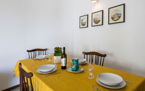 Casa Iago: Möbel, Interior Design, Holz, Tabelle, Esszimmer, Flooring, Küche & Esszimmer Tisch, Fussboden, Zimmer, Tischdecke