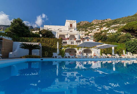 Villa Desideria: Schwimmbad, Resort, Ferienort, Hotel, Thermae, Villa, Bergdorf, Hazienda, Boutique Hotel