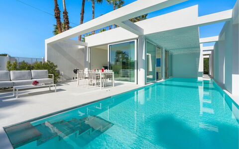 Villa Zora: Schwimmbad, Resort, Schatten, Hotel, Eco Hotel, Villa, Penthouse, Freizeitzentrum