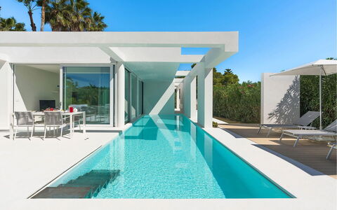 Villa Zora: Schwimmbad, Resort, Eco Hotel, Hotel, Villa