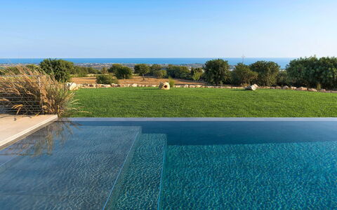 Villa Campo Verde: Blau, Schwimmbad, Resort, Water Feature, Tropen, Fliese, Eco Hotel