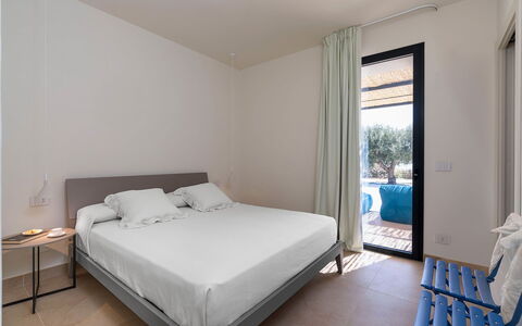 Villa Campo Verde: Möbel, Fussboden, Flooring, Interior Design, Zuhause, Schlafzimmer, Bett, Zimmer, Wohnung, Schatten