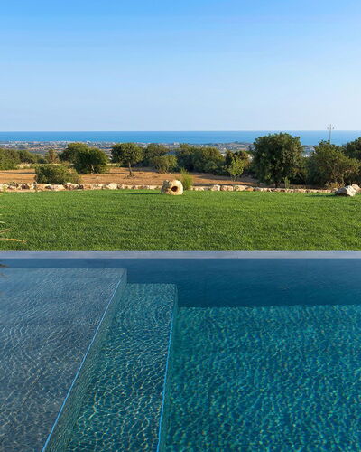 Villa Campo Verde: Blau, Schwimmbad, Resort, Water Feature, Tropen, Fliese, Eco Hotel
