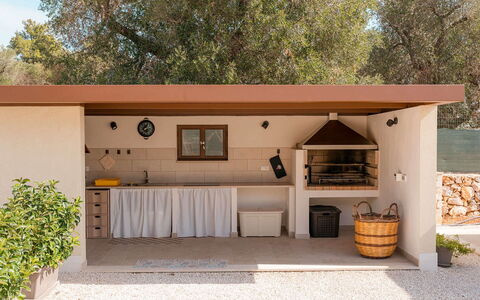 Villa Il Gelsomino: Garten, Schatten, Holzbeize, Outdoor Struktur, Hinterhof, Küche, Design, Blumentopf, Zimmerpflanze, Stuhl