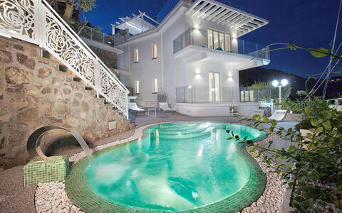 Villa del Cantone: Blau, Schwimmbad, Resort, Zuhause, Estate, Villa, Villa, Eco Hotel, Hotel, Thermae